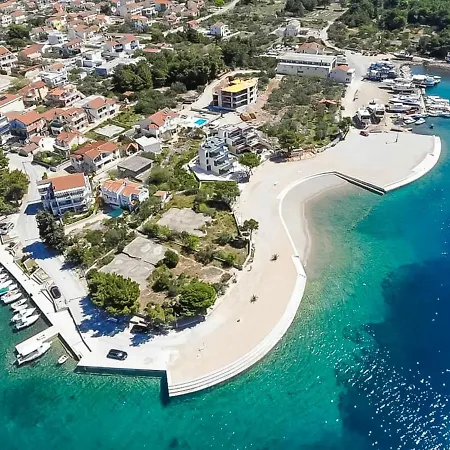 Aquanur-3 By Interhome Sovlje